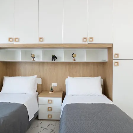 Free Parking Elmi - Due Passi Dal Maggiore Appartement Arona