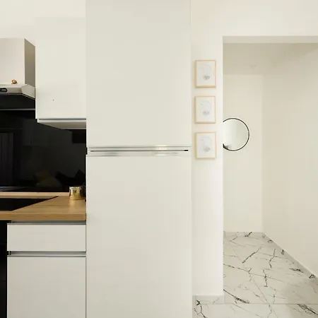 Free Parking Elmi - Due Passi Dal Maggiore Appartement