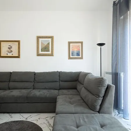 Free Parking Elmi - Due Passi Dal Maggiore Appartement Arona