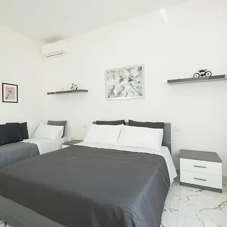 Apartmán Free Parking Elmi - Due Passi Dal Maggiore