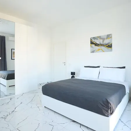 Free Parking Elmi - Due Passi Dal Maggiore Appartement *