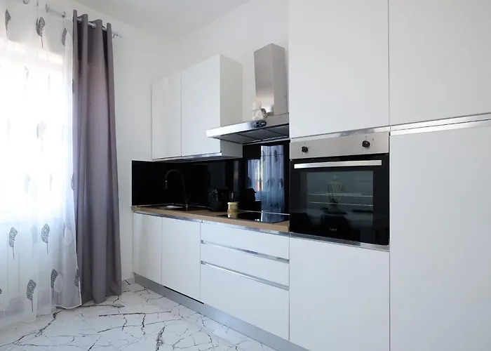 아파트 Free Parking Elmi - Due Passi Dal Maggiore *