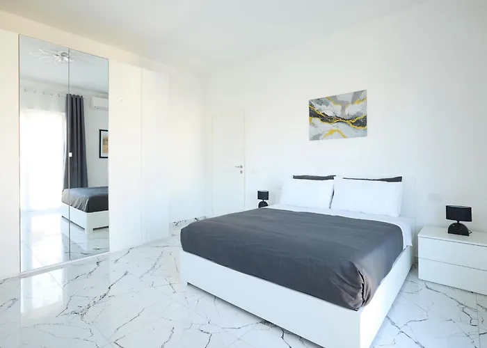 Free Parking Elmi - Due Passi Dal Maggiore Appartement *